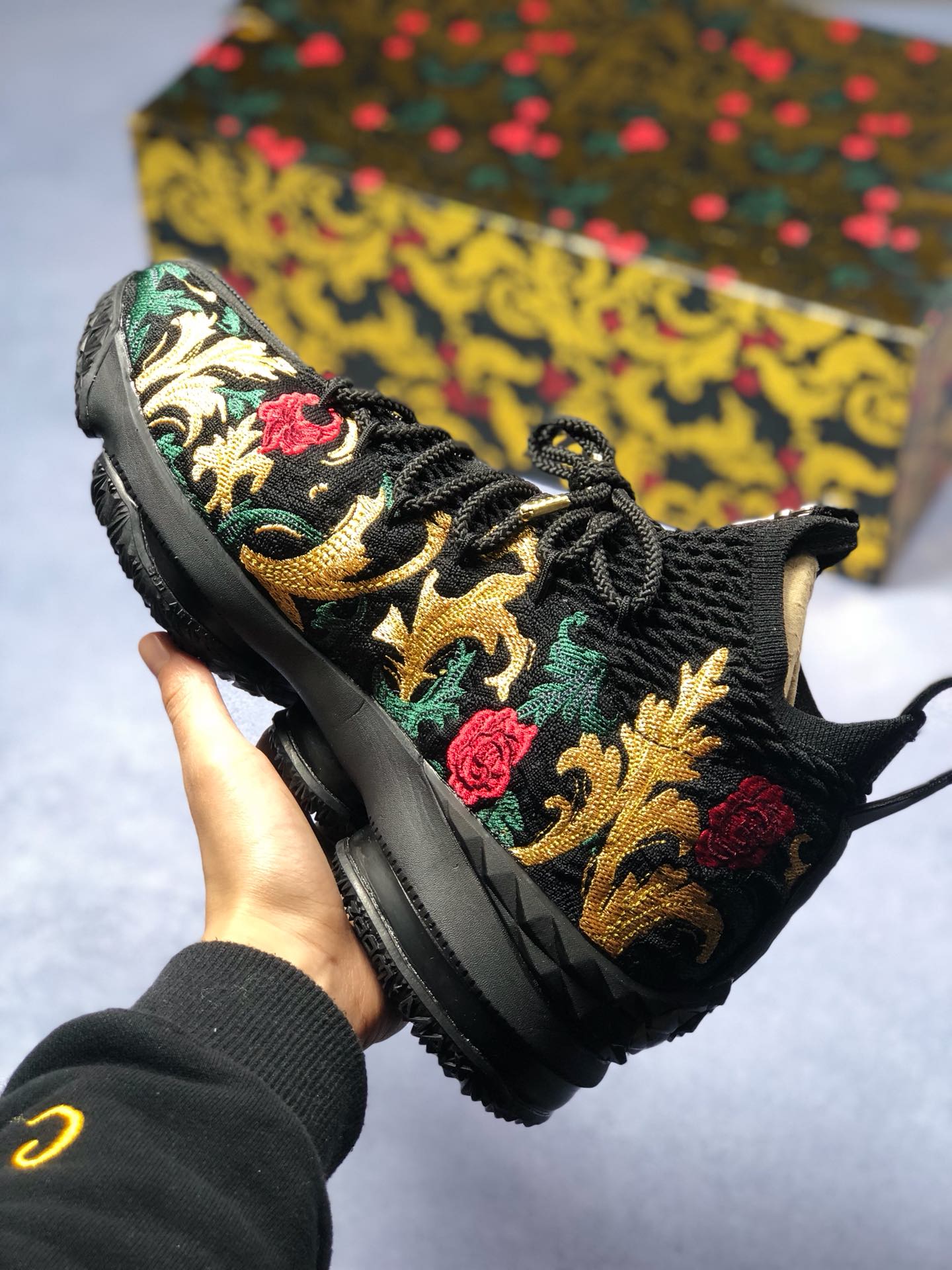 lebron 15 kith floral for sale