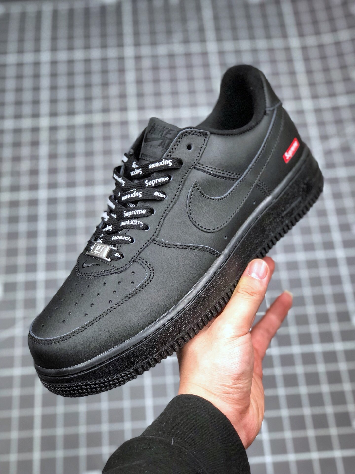 nike air force 1 supreme for sale