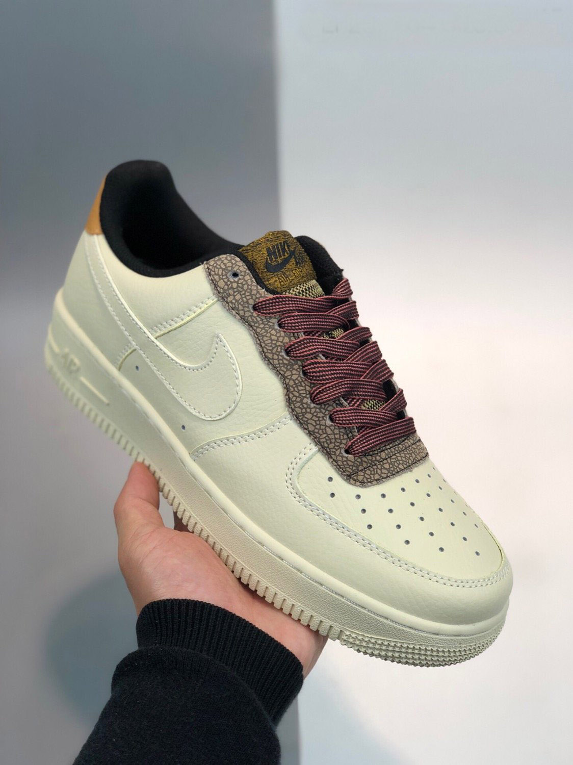 Nike Air Force 1 Low Fossil/Wheat-Shimmer CK4363-200 For Sale – Sneaker ...