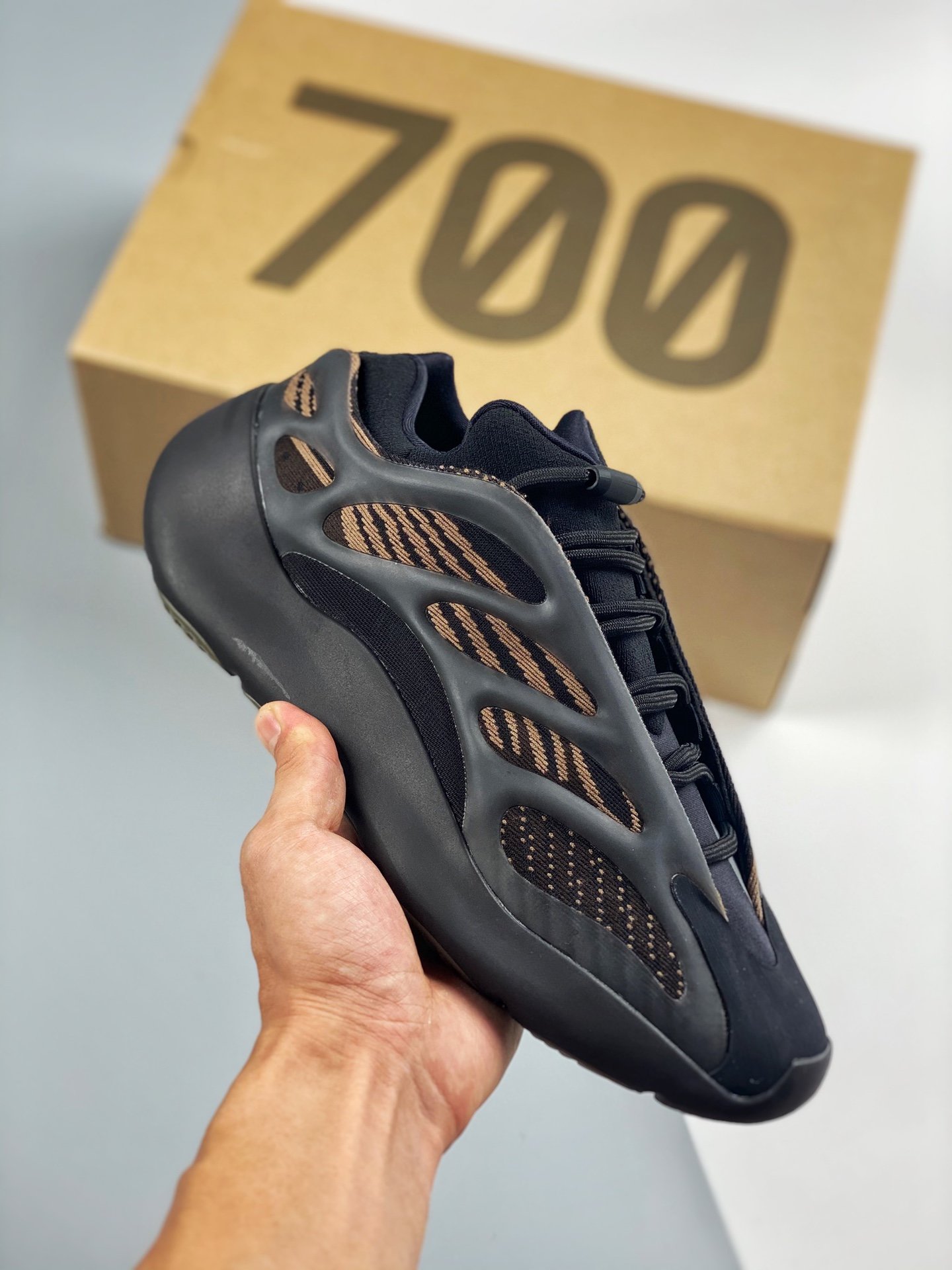 adidas Yeezy 700 V3 “Clay Brown” For Sale – Sneaker Hello