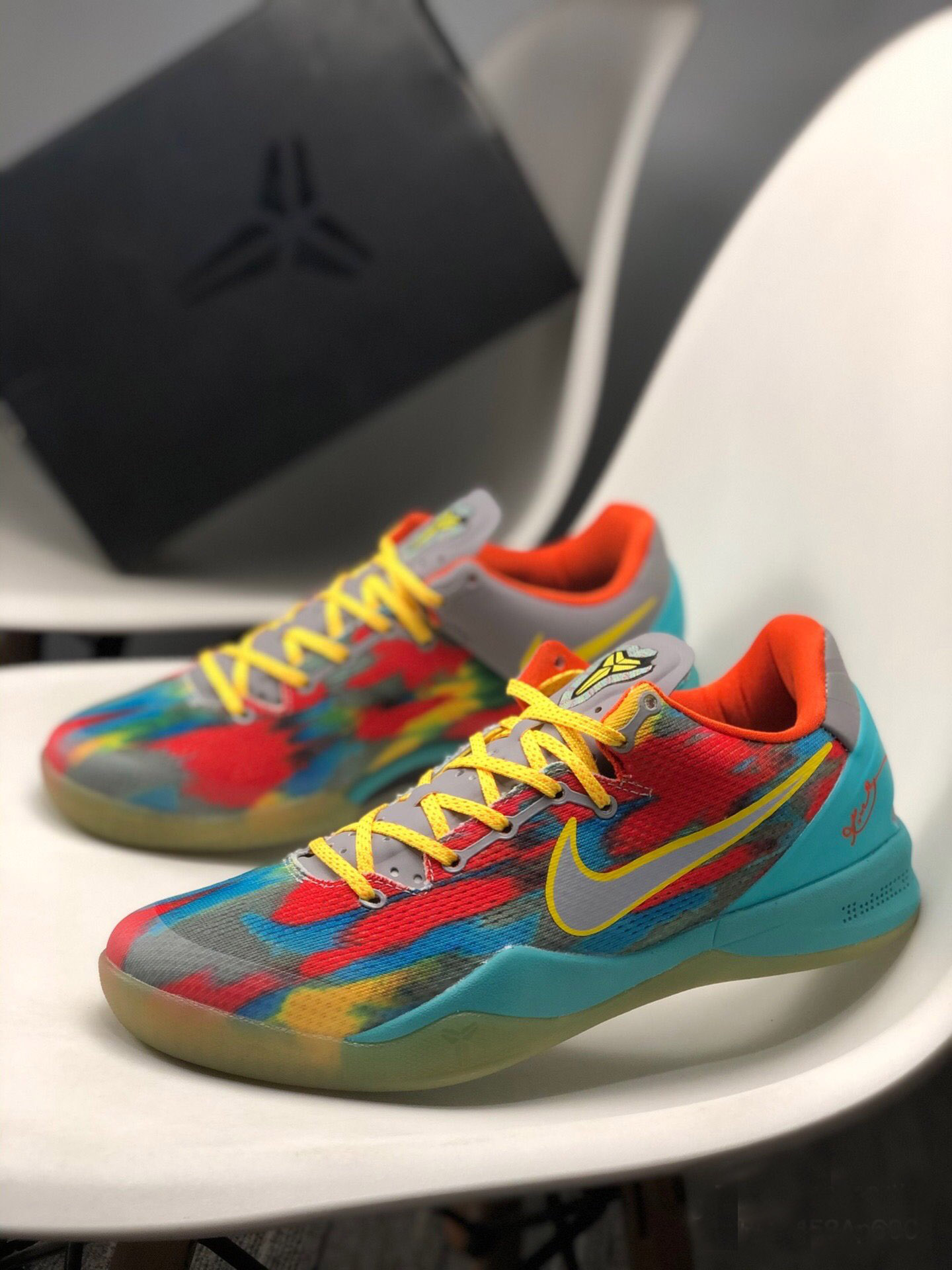 Nike Kobe 8 Venice Beach - Arriving at Retailers - SneakerNews.com