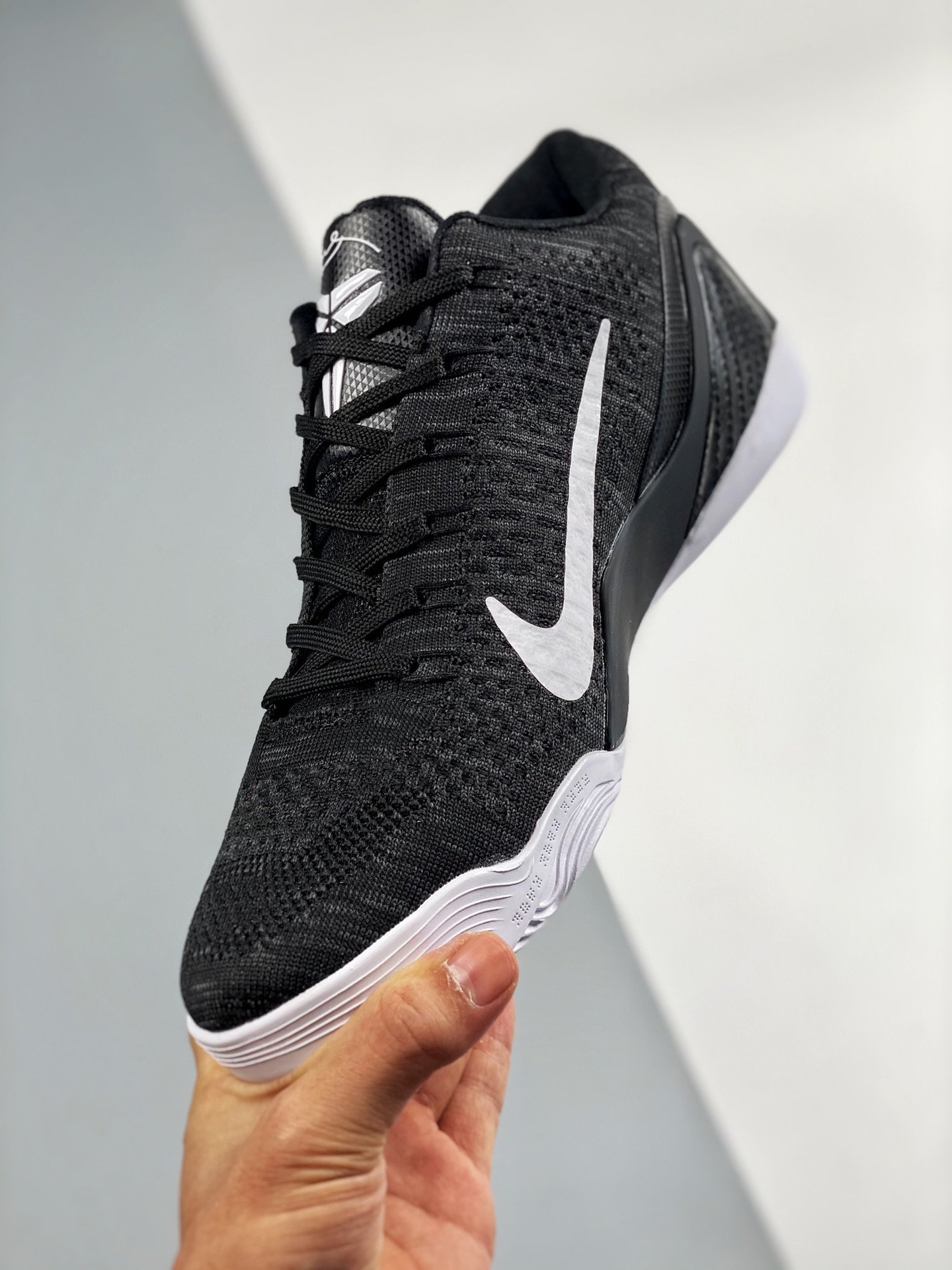 Nike Kobe 9 Elite Premium Low HTM Milan White – Sneaker Hello Kobe 9 Low On Feet
