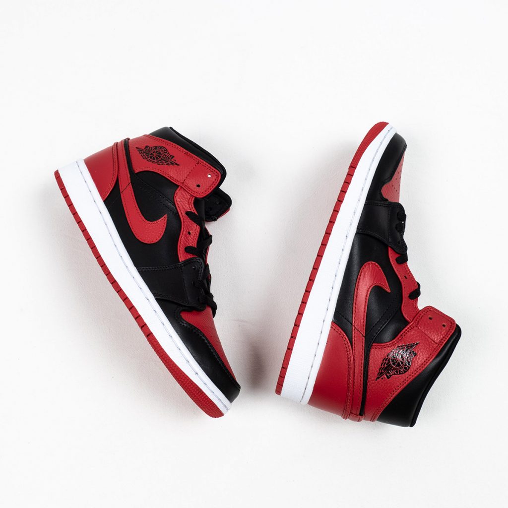 Air Jordan 1 Mid “Bred” 554724-074 On Sale – Sneaker Hello