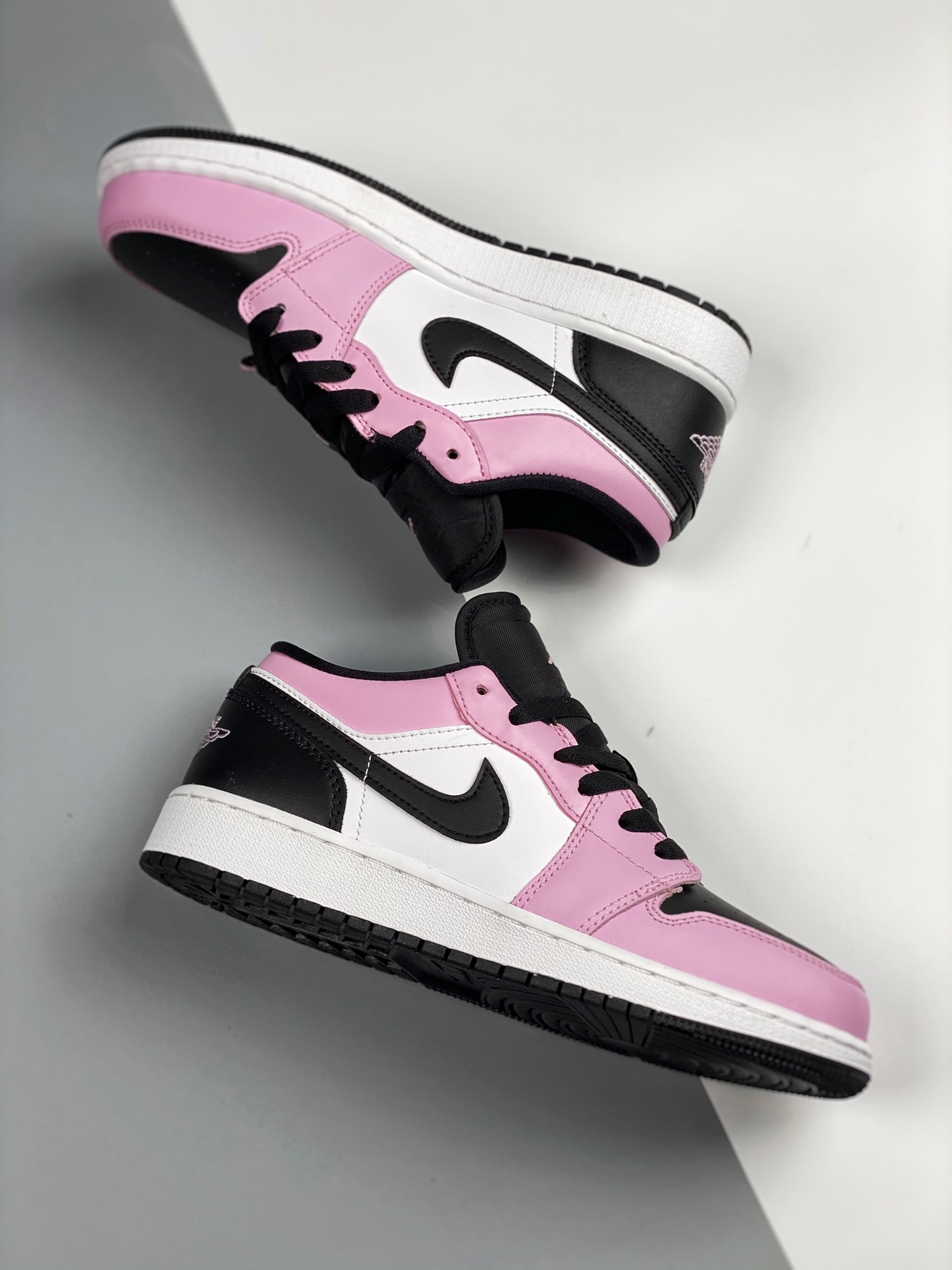 Air Jordan 1 Low Light Arctic Pink/Black/White For Sale – Sneaker Hello