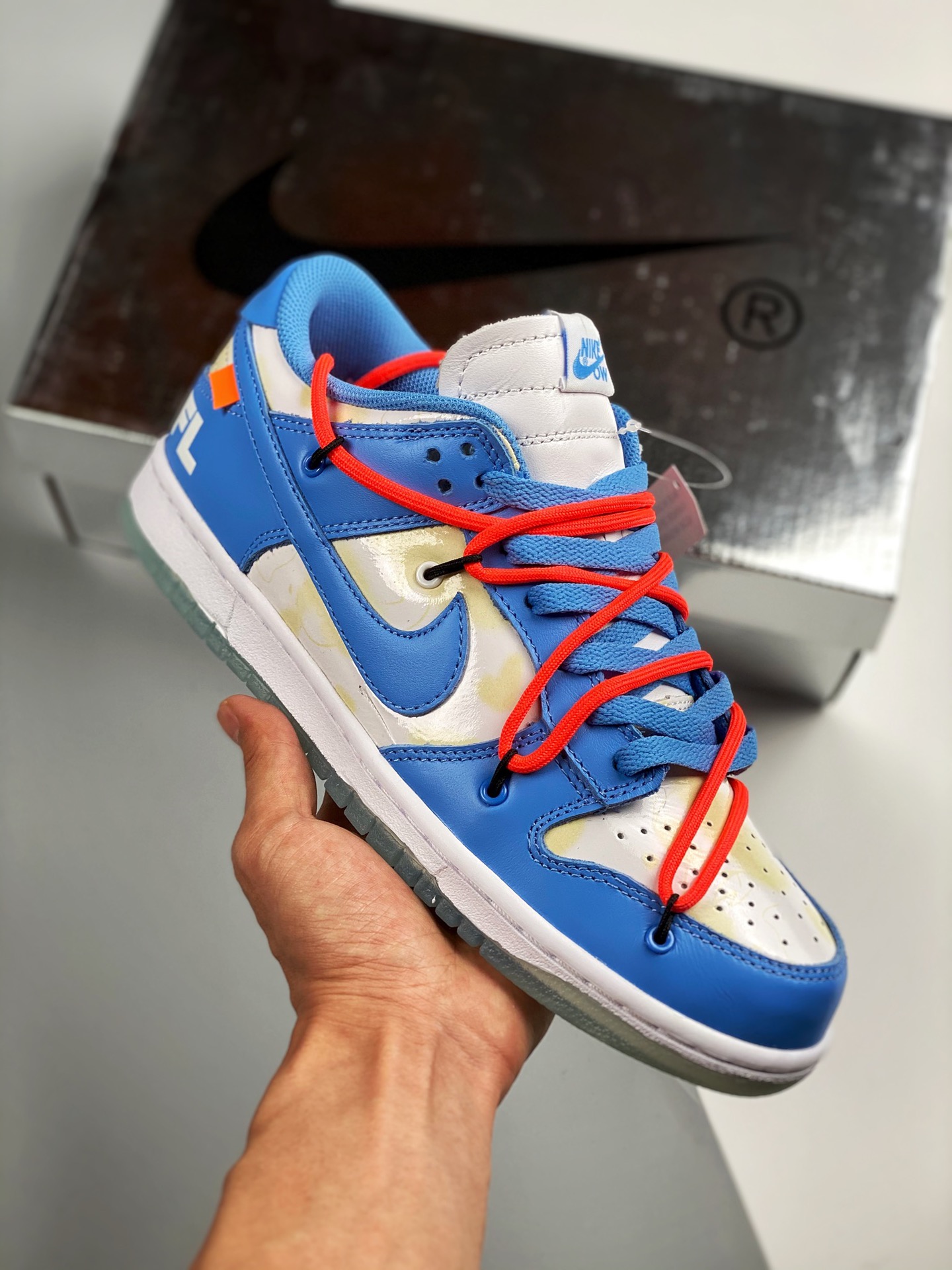 Buy > unc off white dunk > in stock