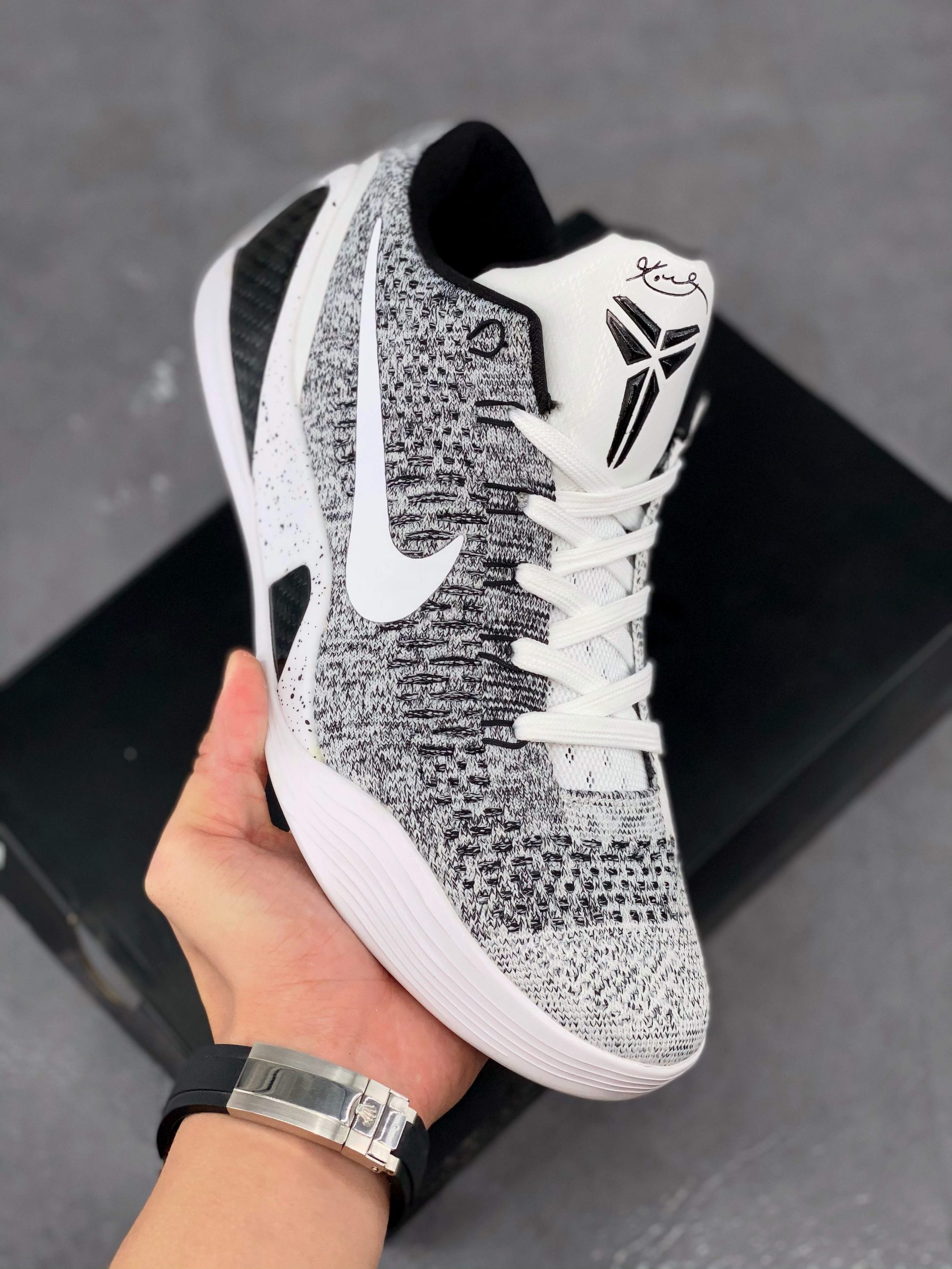 Nike Kobe 9 Elite Low “Beethoven” White/Black-Wolf Grey For Sale ... Kobe 9 Low On Feet