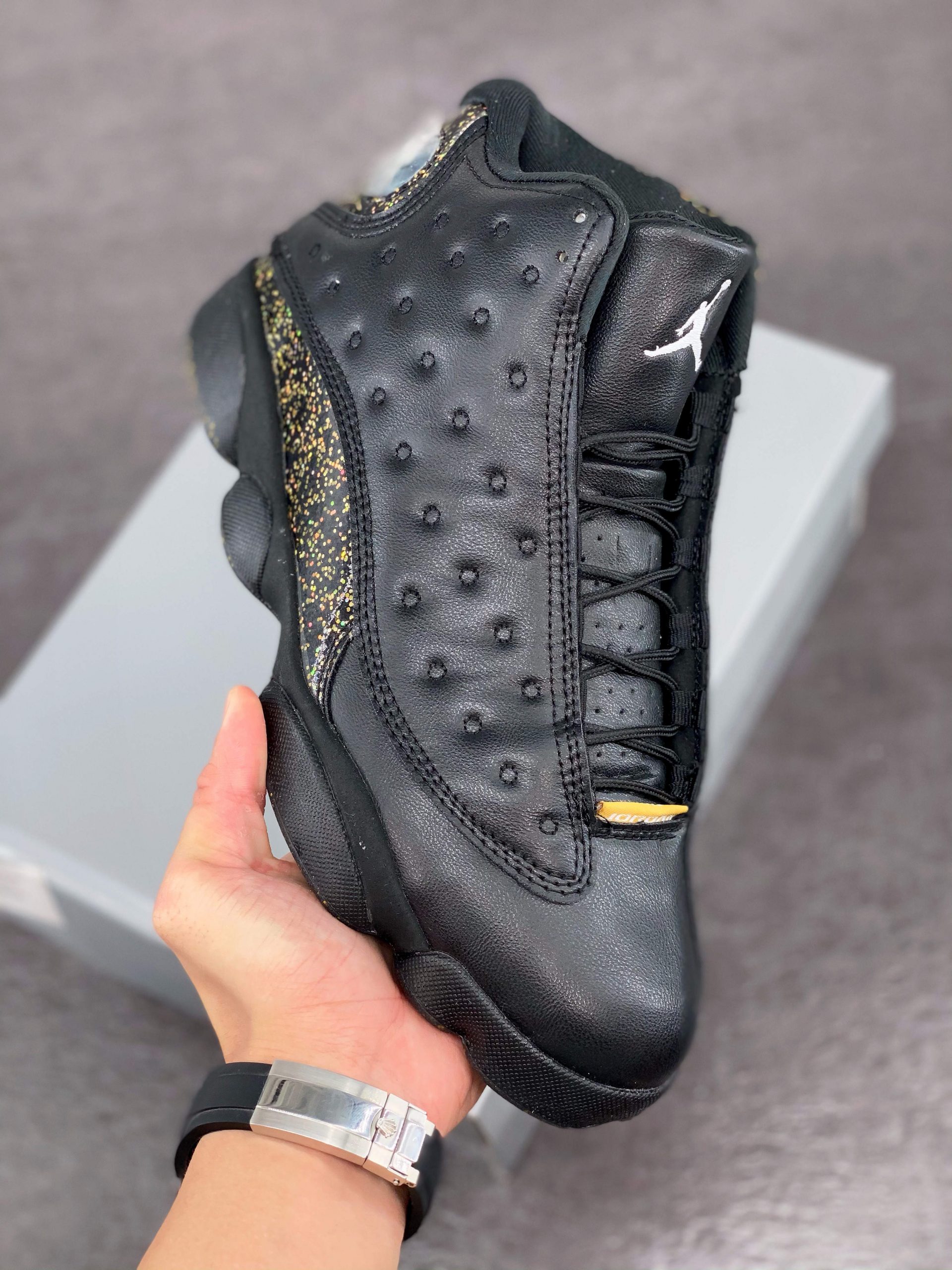 Air Jordan 13 “Gold Glitter” Black/Metallic Gold – Sneaker