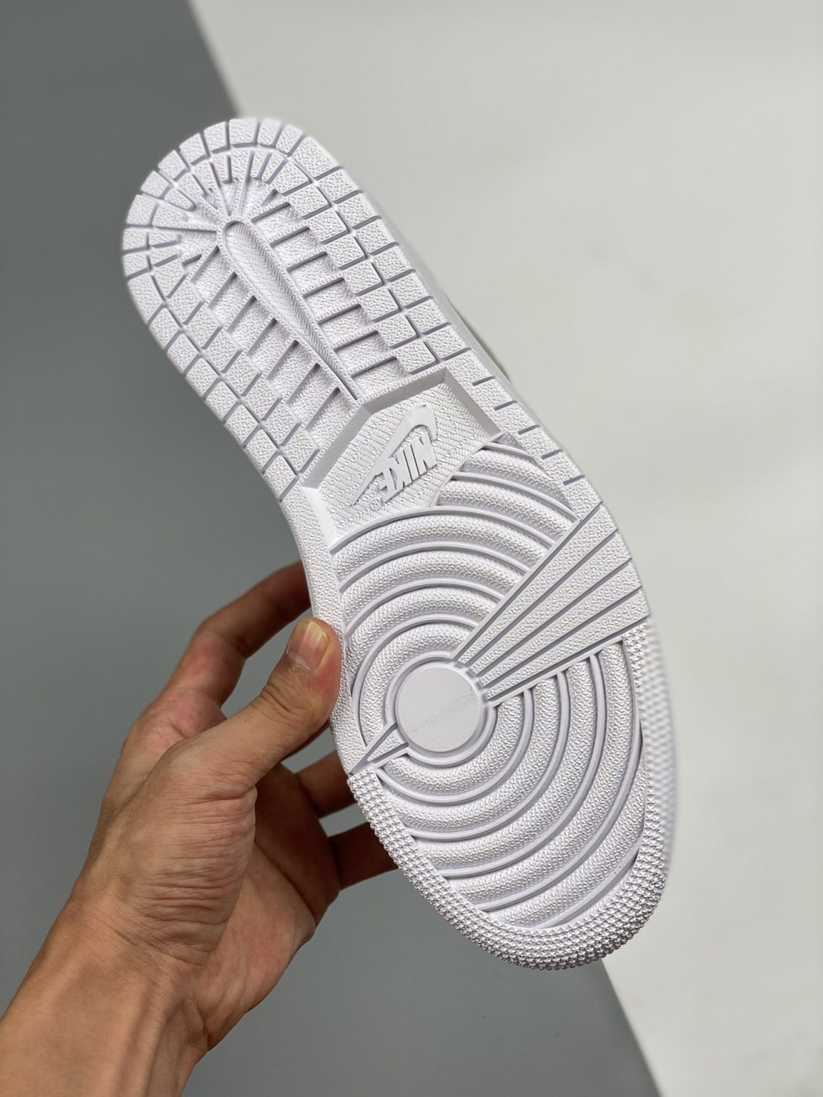 Air Jordan 1 Low Grey Fog/White DC0774-002 For Sale – Sneaker Hello